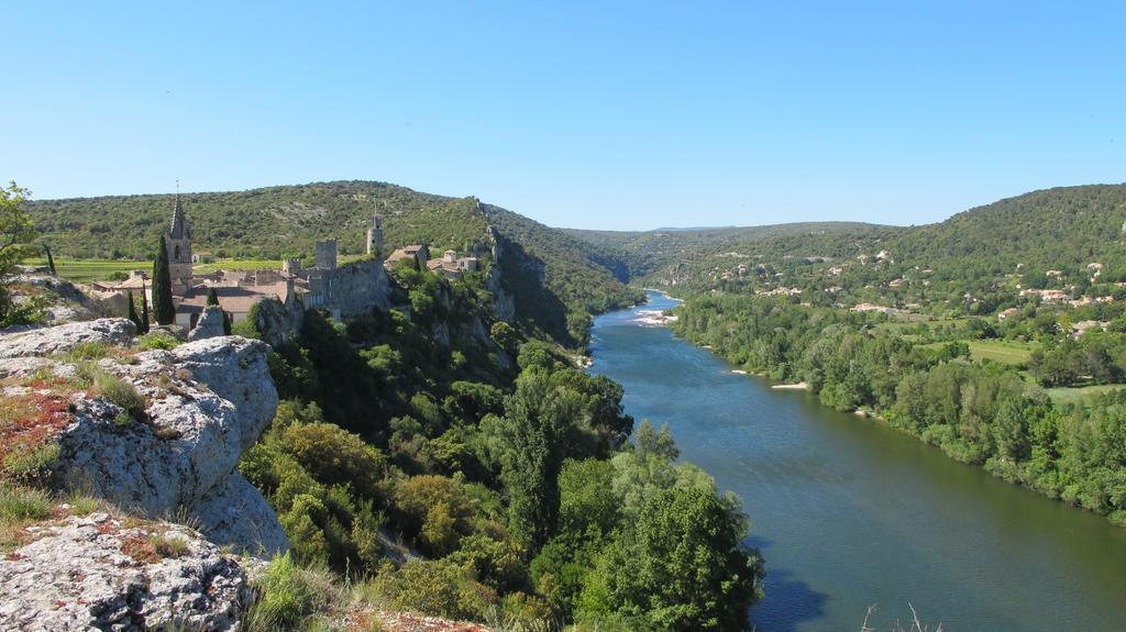 Cairenou Location Apartman Saint-Martin-dʼArdèche Kültér fotó